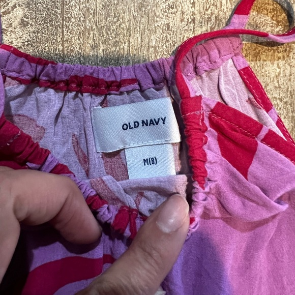 Girls Old Navy sleeveless top - Picture 4 of 4